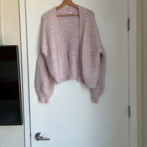 Elegant Lilac Women's Cardigan